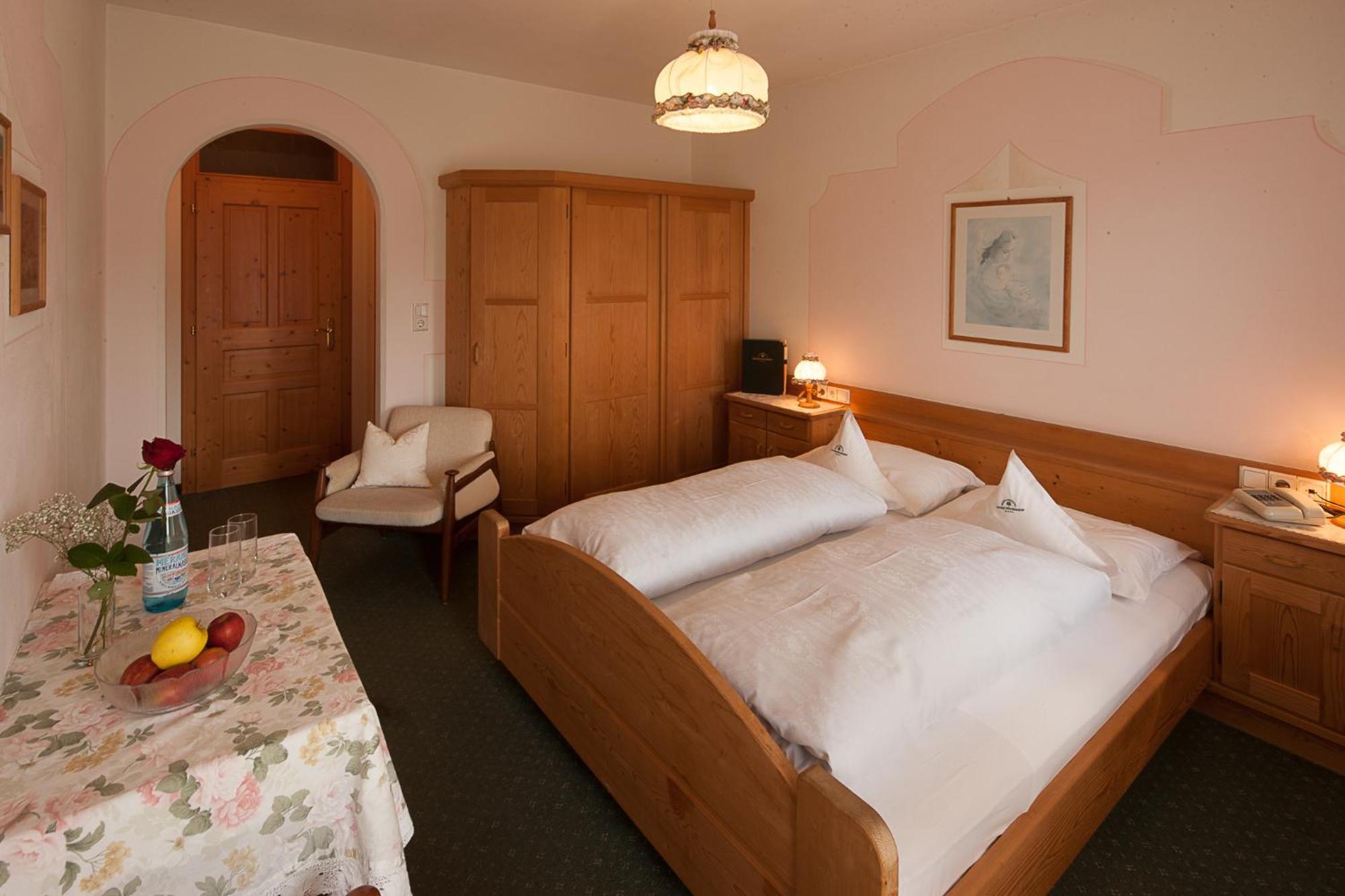Berglandhotel Untertheimerhof วิลลานโดร ภายนอก รูปภาพ